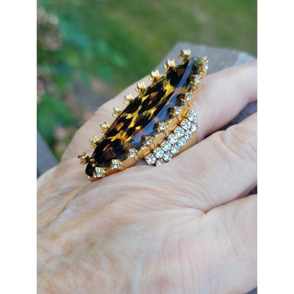 Betsey Johnson Leopard Print Statement Ring Lucite Rhinestone size 7.5s - Picture 5 of 8